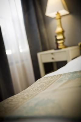  Hotel Champerret Heliopolis Paris Arc de Triomphe